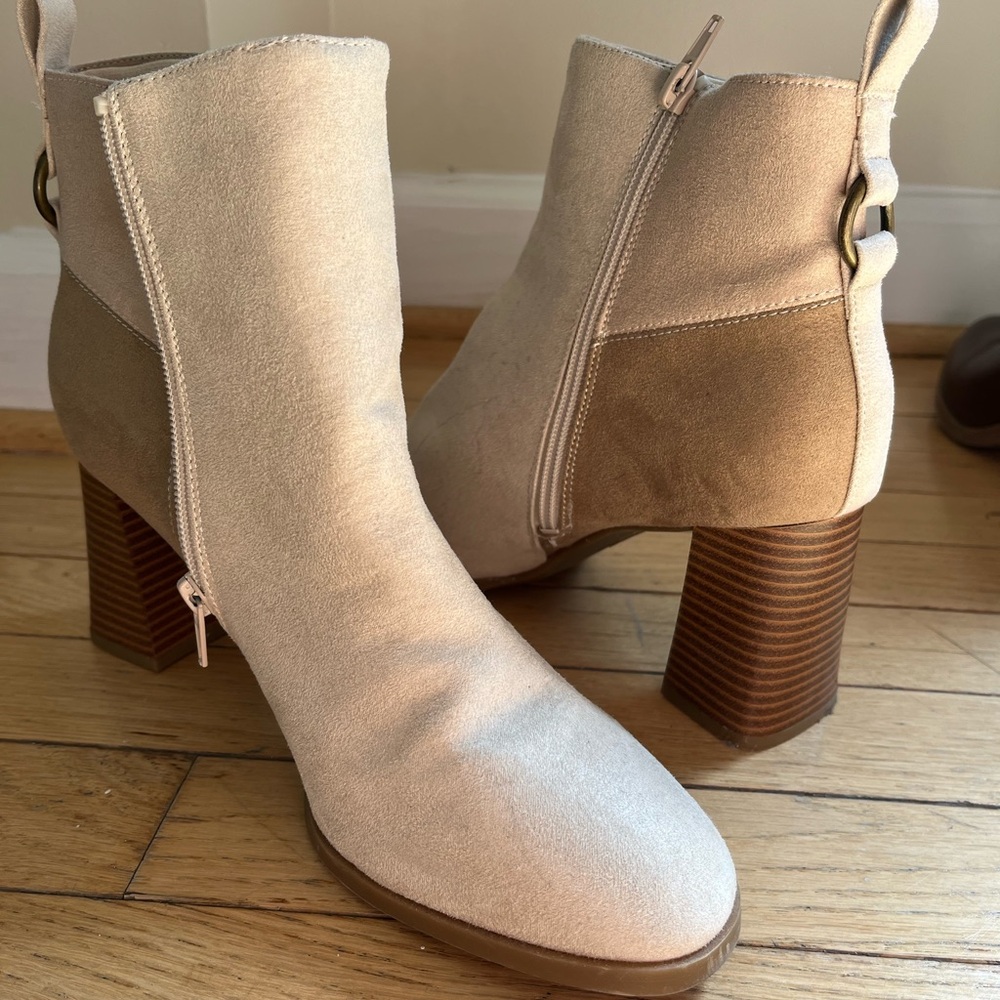 Life Stride Cream and Tan Heeled Boots